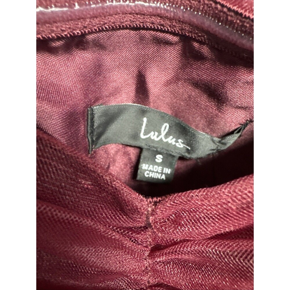 LULUS Elegant Red Wine Cocktail Dress Size S Dot Tullie Ruffles NWT - Picture 4 of 11